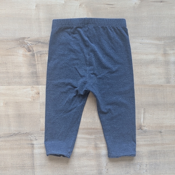 babyGAP Floral Peplum Top with Heather Blue Lace Trim Leggings Set - Size 6-12M - Picture 7 of 11